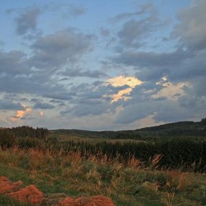 13.7.2006  20:18 / Krajina po večernej búrke