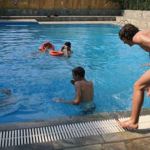 27.8.2007  15:12, autor: Teoretik / Po putovaní sa bolo treba dostatočne osviežiť