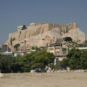 1.9.2007  10:45, autor: Teoretik / Pohľad na Akropolu
