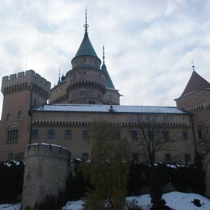 17.11.2007  9:32, autor: MartinKa / Bojnický hrad zboku