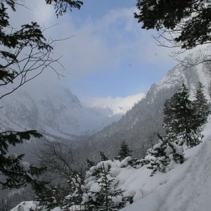 19.2.2009  12:33, autor: Teoretik / Konečne sa ukázalo aj modré nebo
