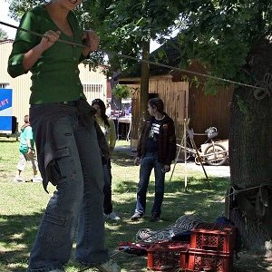 13.6.2009  13:12, autor: Zuzka / Prejsť cez lanovú prekážku bola celkom sranda
