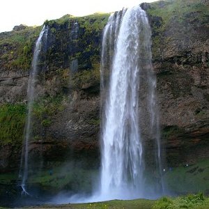 31.7.2009  10:34, autor: Teoretik / Vodopády Seljalandsfoss