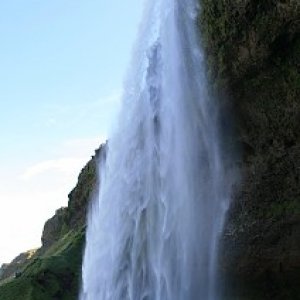 31.7.2009  10:36, autor: Teoretik / Vodopády Seljalandsfoss