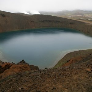 2.8.2009  19:03, autor: Teoretik / Jazierko v krátere Stóra - Víti v oblasti Krafla