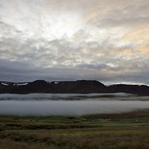 3.8.2009  21:36, autor: Teoretik / Nízke oblaky v doline fjordu