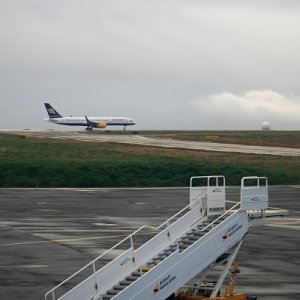 8.8.2009  7:36, autor: Teoretik / Icelandair