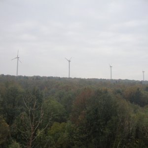 16.10.2010 10:17, autor: MartinKa / Pri Cerovej sa nachádza jedna z mála veterných elektrární na Slovensku