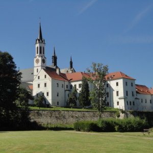 28.8.2012 15:35, autor: Šarkan / Kláštor vo Vyššom Brode