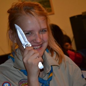 15.12.2012 20:43, autor: Janka / Pozor, žena s nožom!  :-) 