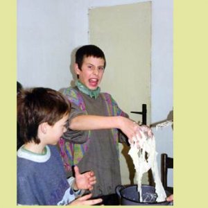 2002