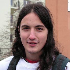 9.4.2005  8:38 / Ha, tak vy si myslíte, že polapíte Lojza? Ha ha ha!