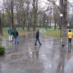 9.4.2005  13:32 / V cieli už čakali uzimení Lojzovi kumpáni, ktorých bolo treba premôcť