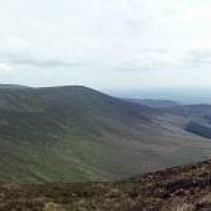 14.5.2005  11:27 / Monavullagh mountains
