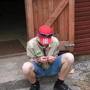 25.7.2005  15:32 / Jano ešte stále stavia stany...
