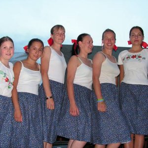 5.8.2005  20:45 / Ľudové tance zo Slovenska