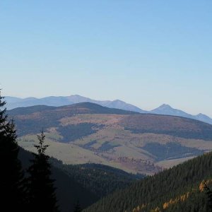 29.10.2005  12:05 / Ako sme stúpali vyššie, výhľady boli čoraz krajšími