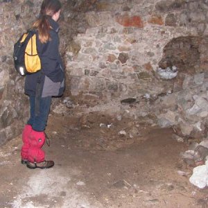 3.12.2005  14:02 / Šarkan si ide oči vyočiť (fotené v úplnej tme)